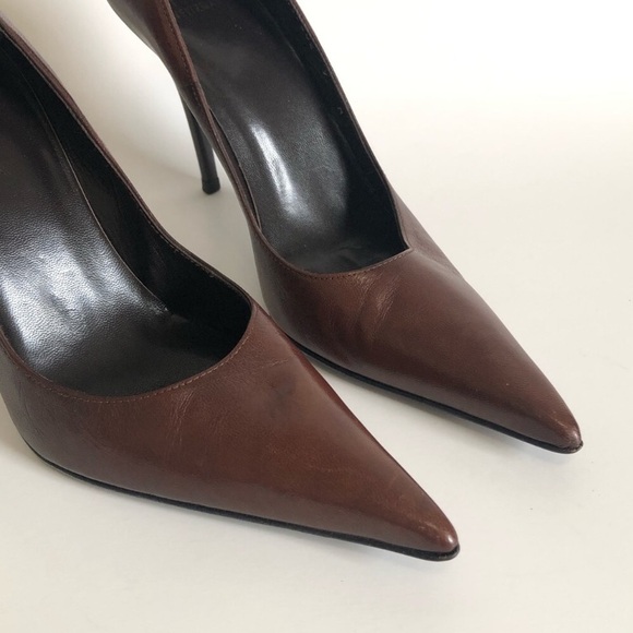 Stuart Weitzman Vintage Brown Pointed Toe High Heel Pumps - Picture 4 of 13